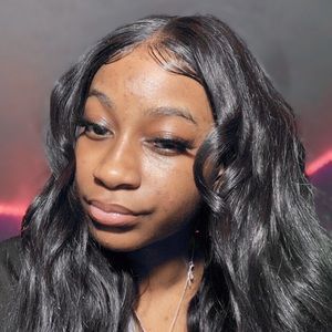 Meet your Posher, Jada